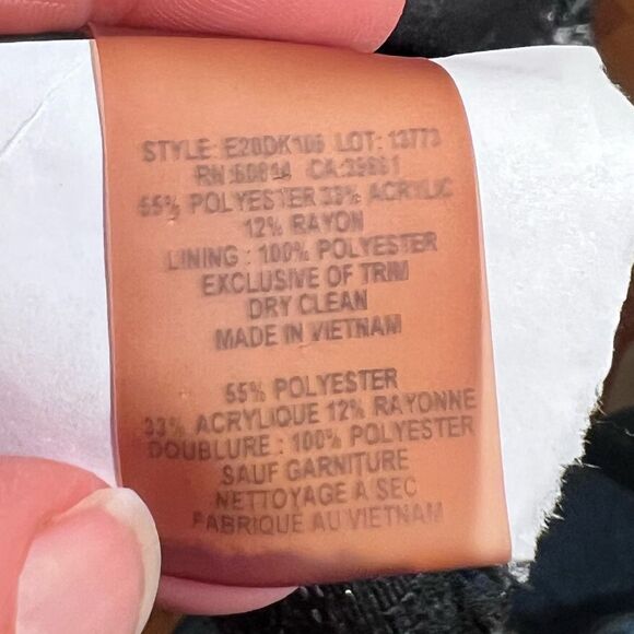 Ellie Tahari METALLIC TWEED BLAZER size S. P2P 18.5โ - Picture 9 of 10